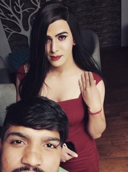 Monika kaur - service BBW